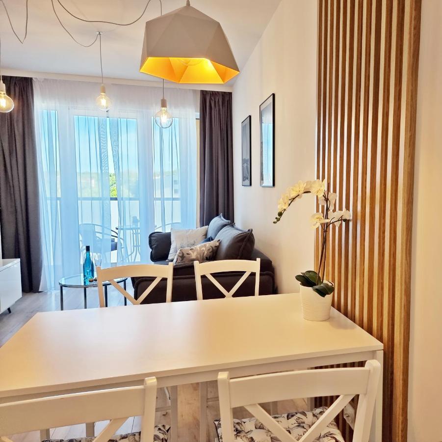 Apartament Alabaster - Basen, Sauna, Jacuzzi, Silownia, Restauracja - 365Pam Kołobrzeg Exteriör bild
